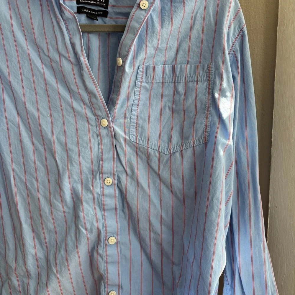 J. Crew Garçon Women’s Blue and red Striped Button Down Shirt size 6
